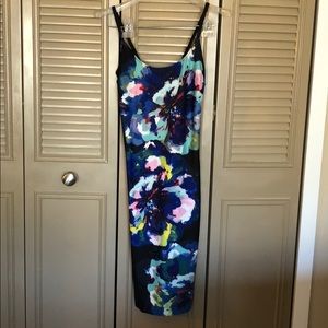 Stretchy floral going dress